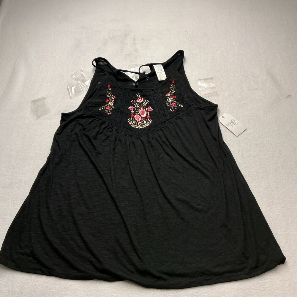 Time and Tru Women XL Black Spaghetti Strap Floral Embroidery BOHO SummerTop4166